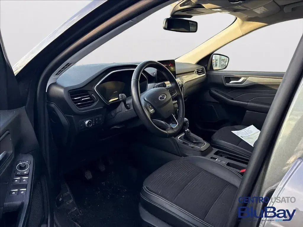 Usata Ford Kuga Titanium X 150 CV (110 kW) 2023 Magnetic grey SUV