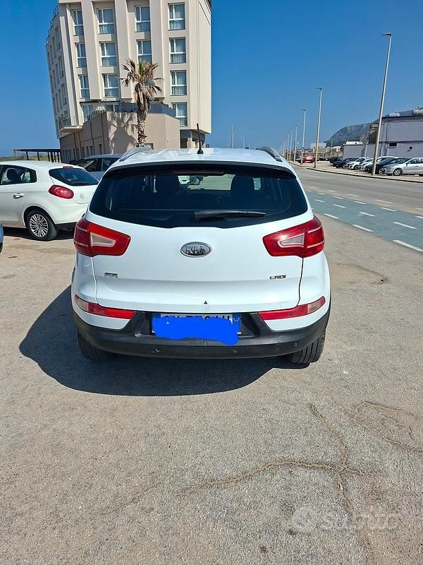 Usata Kia Sportage 2011 Bianco SUV