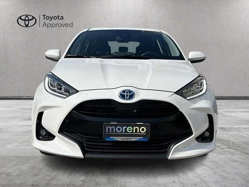 Usata Toyota Yaris Hybrid Trend 100 CV (73 kW) 2020 Bianco Utilitaria