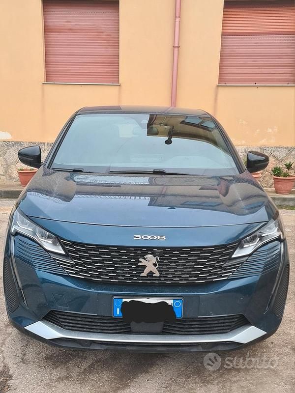 Usata Peugeot 3008 136 CV (100 kW) 2024 Blu SUV