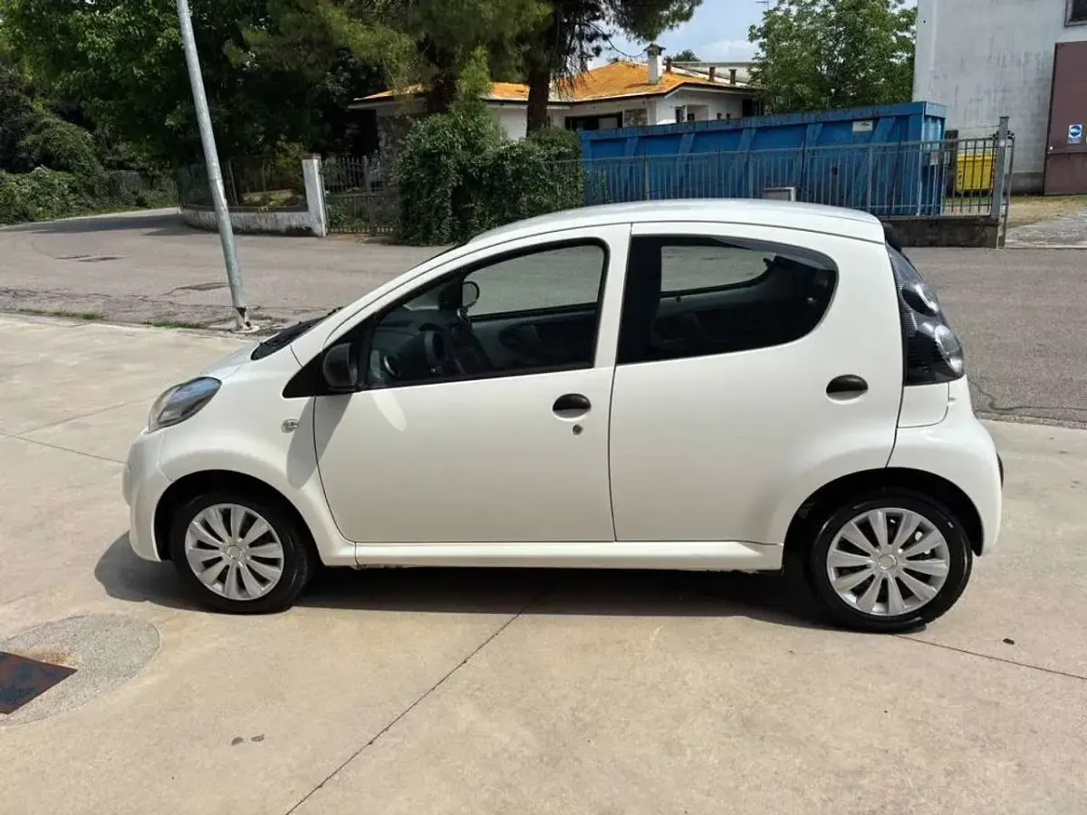 Usata Citroën C1 68 CV (50 kW) 2009 Bianco Utilitaria