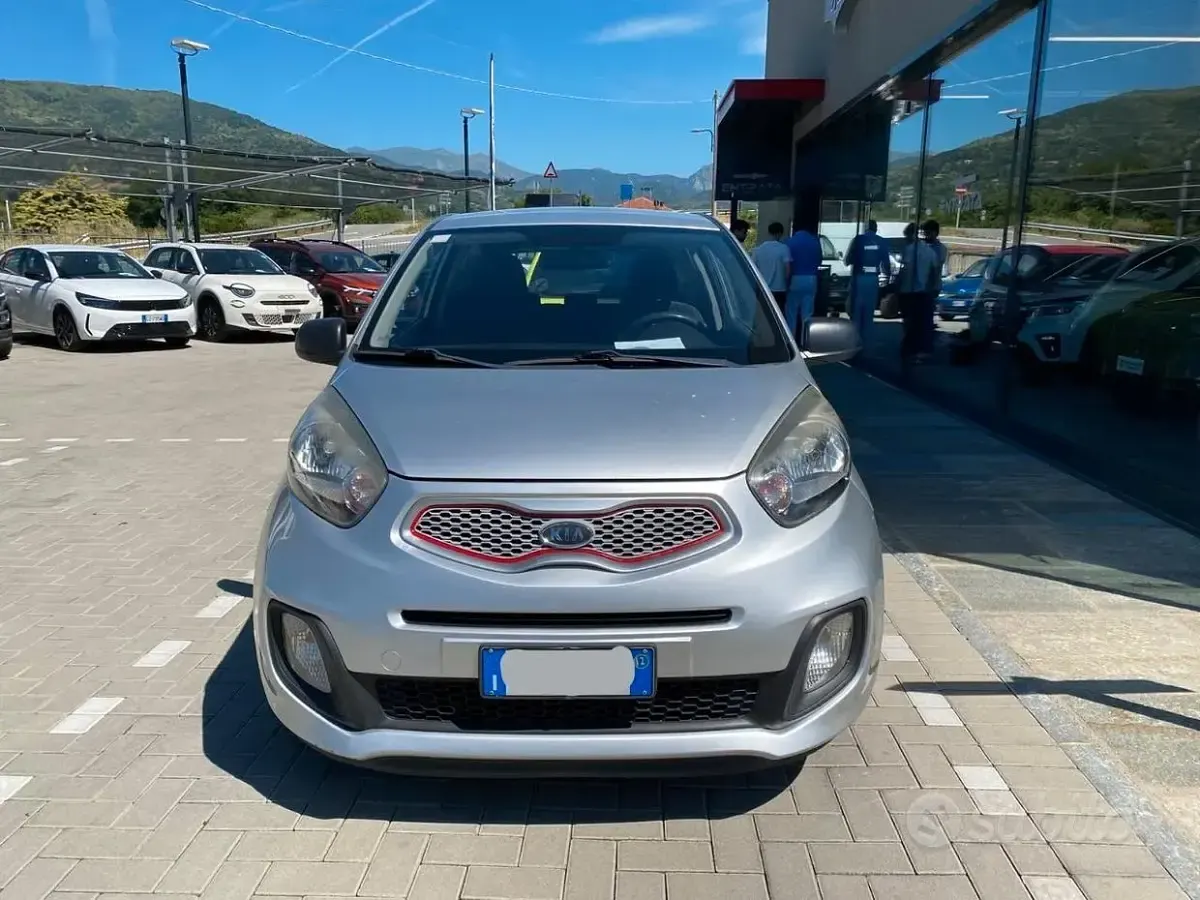 Usata Kia Picanto 69 CV (50 kW) 2012 Utilitaria