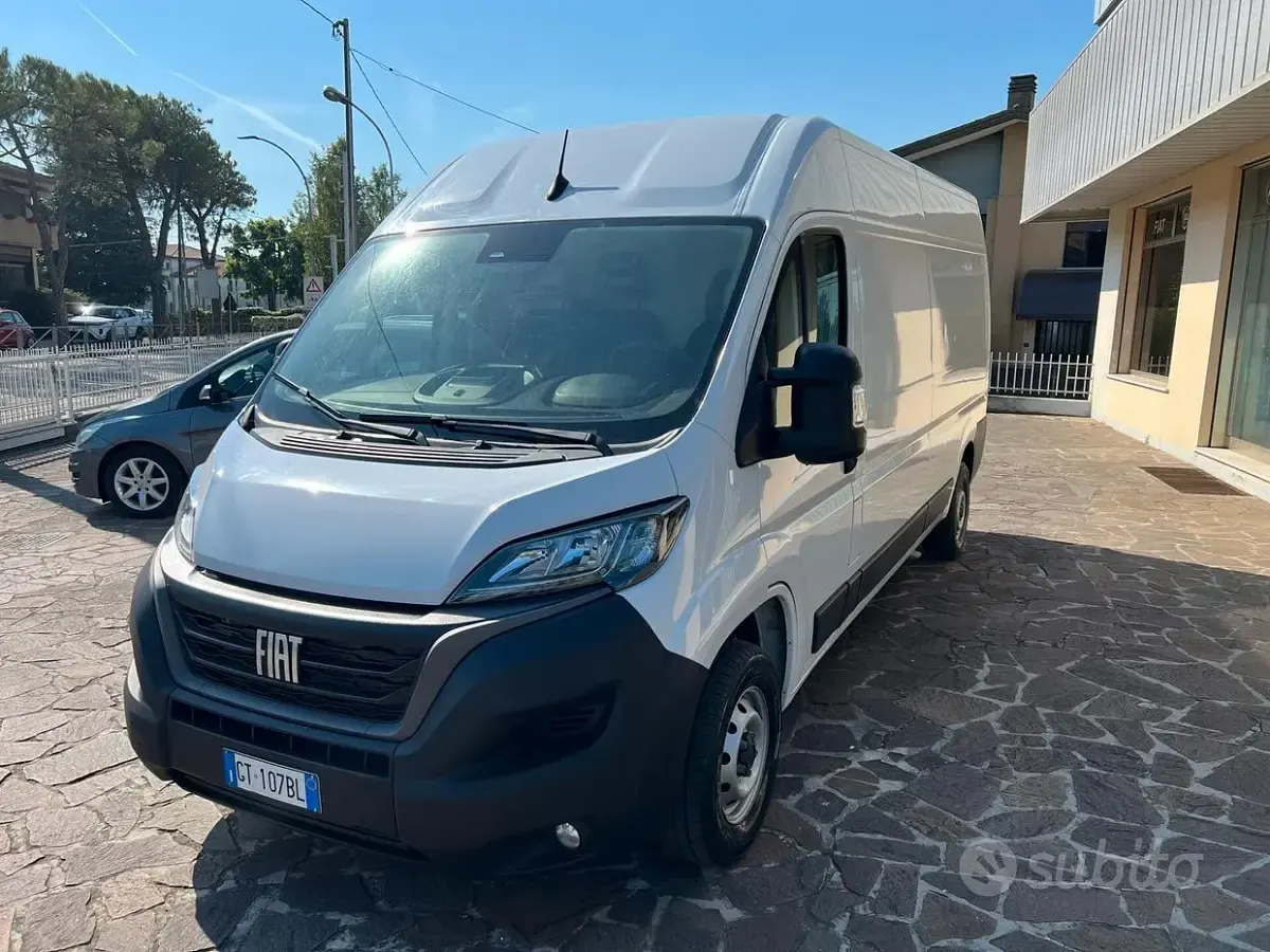 Usata Fiat Ducato 140 CV (102 kW) 2024 Bianco Furgone
