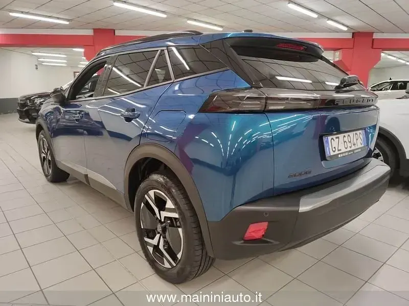 Usata Peugeot 2008 Allure 102 CV (75 kW) 2025 Blu SUV