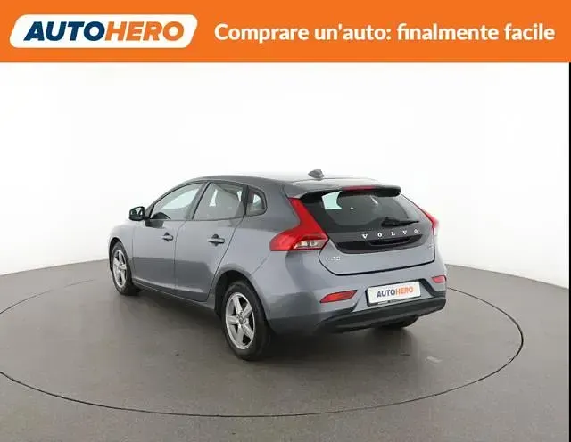 Usata Volvo V40 Kinetic 116 CV (85 kW) 2015 Grigio Berlina