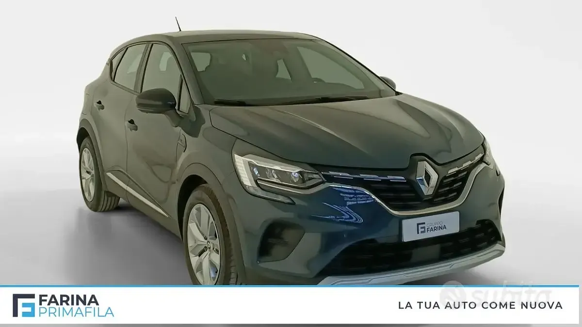 Usata Renault Captur Zen 95 CV (69 kW) 2021 Blu marine SUV
