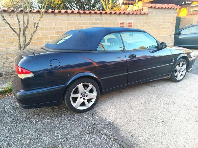 Usata Saab 9-3 Cabriolet Anniversary 150 CV (110 kW) 2002 Blu/azzurro Cabrio