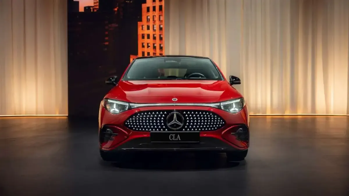 Nuova Mercedes CLA180 Advanced Plus 156 CV (114 kW) 2026 Argento Berlina