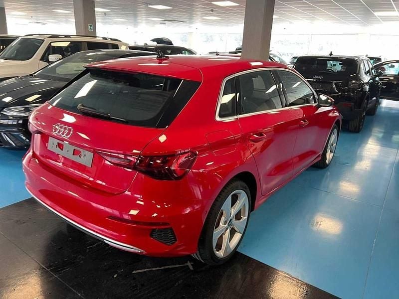 Usata Audi A3 e-tron Advanced 150 CV (110 kW) 2023 Rosso pastello Utilitaria