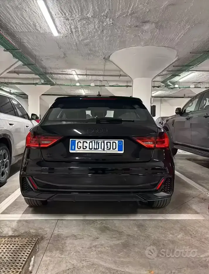 Usata Audi A1 S-Line 150 CV (110 kW) 2023 Nero SUV