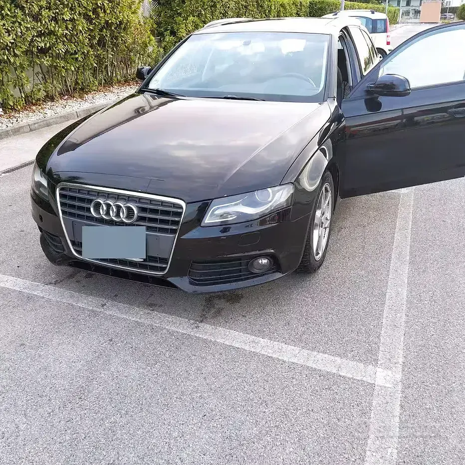 Usata Audi A4 Advanced 143 CV (105 kW) 2011 Nero Station wagon