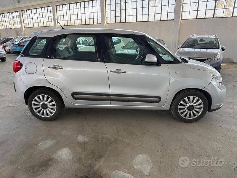 Usata Fiat 500L Lounge 85 CV (62 kW) 2013 Grigio Monovolume