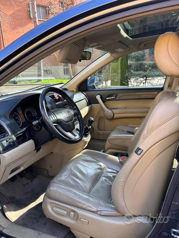 Usata Honda CR-V 147 CV (108 kW) 2007 Grigio SUV