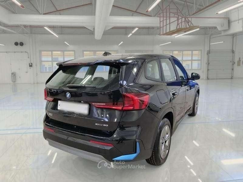 Nuova BMW iX1 103 kW (141 CV) 2026 Nero SUV