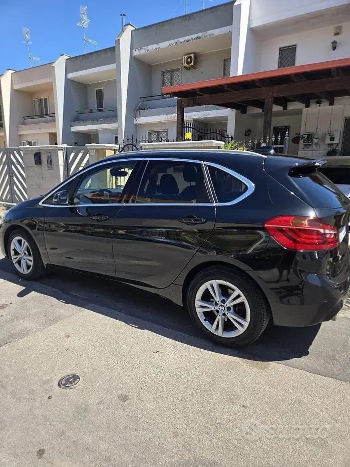 Usata BMW 216 Active Tourer Efficient Dynamics 116 CV (85 kW) 2019 Nero Monovolume
