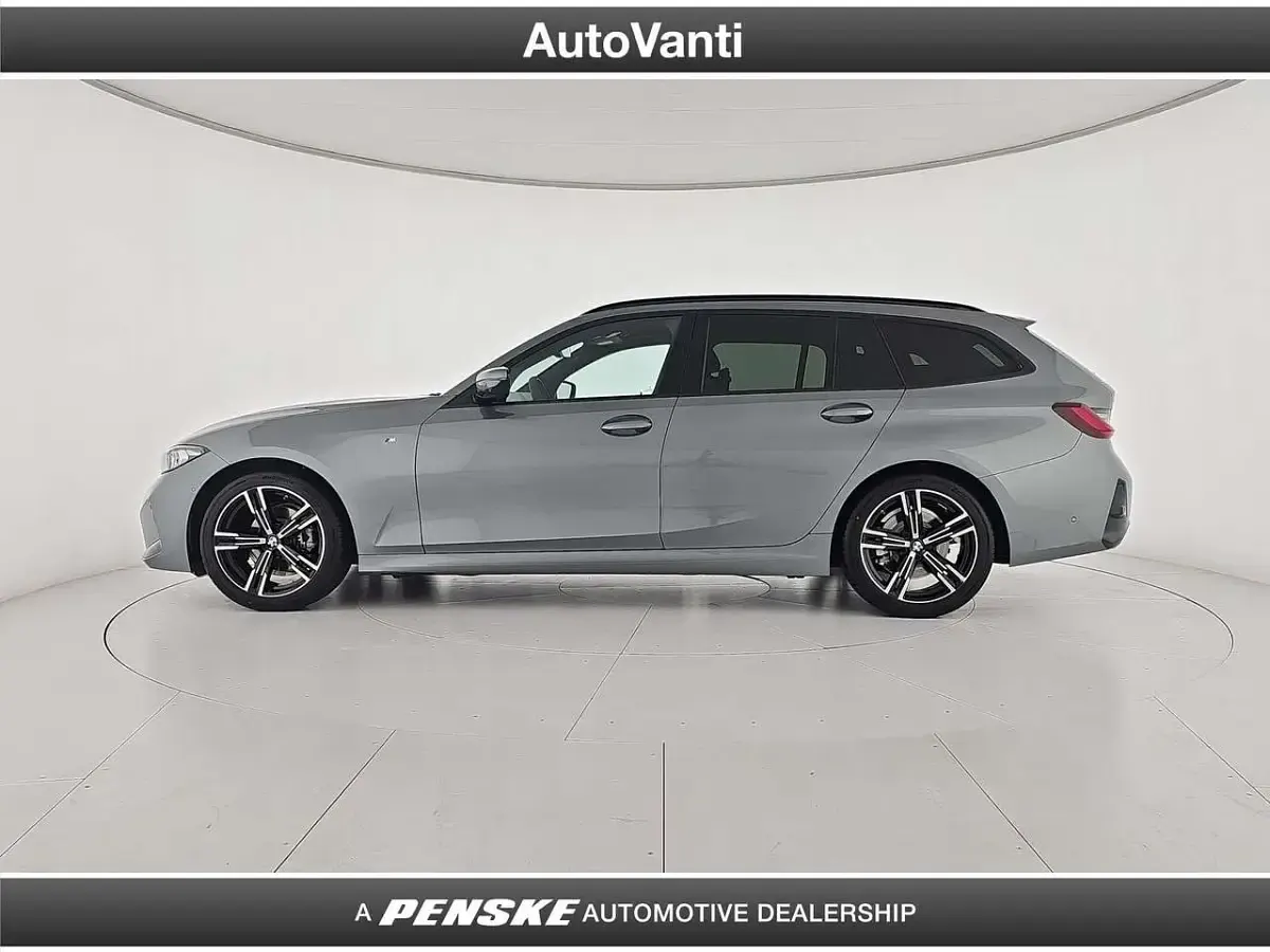 Nuova BMW 318 M Sport 150 CV (110 kW) 2026 Grigio Station wagon