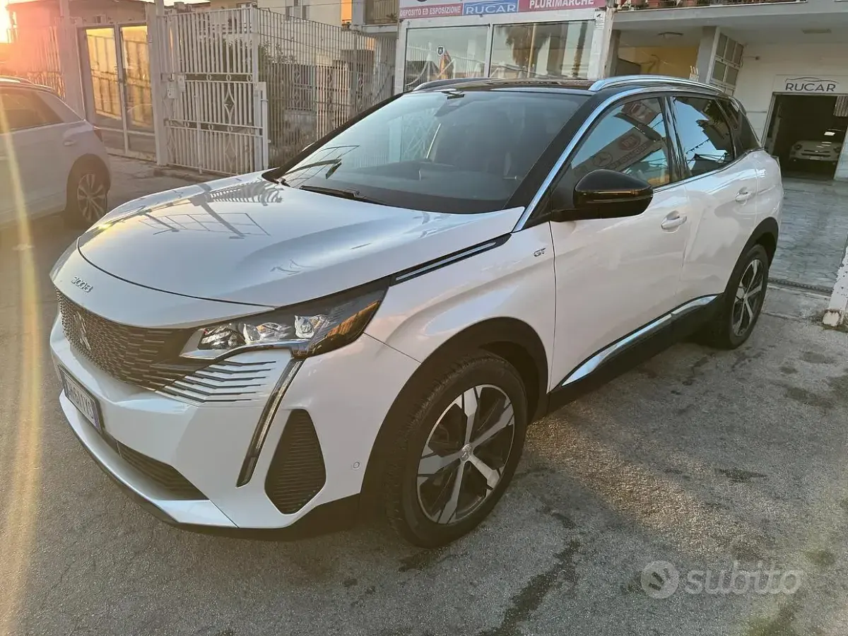 Usata Peugeot 3008 GTi 131 CV (96 kW) 2022 Bianco SUV