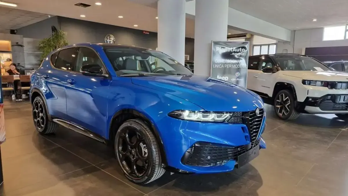 Nuova Alfa Romeo Tonale Sprint 160 CV (117 kW) 2026 Azzurro SUV