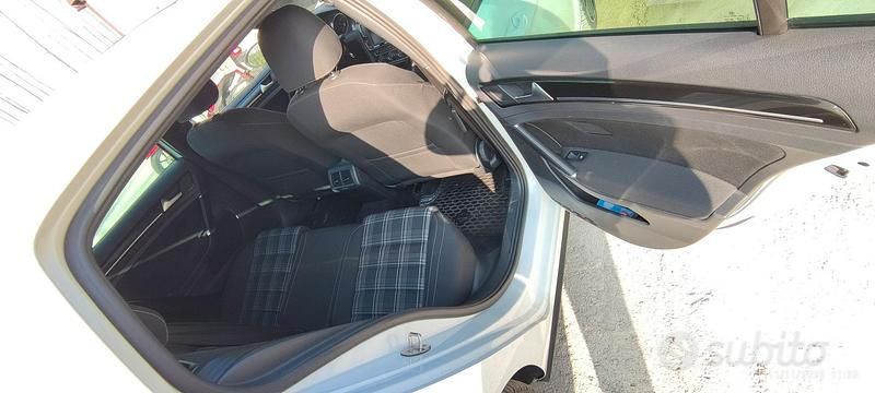 Usata VW Golf VII GTD 184 CV (135 kW) 2015 Bianco Berlina