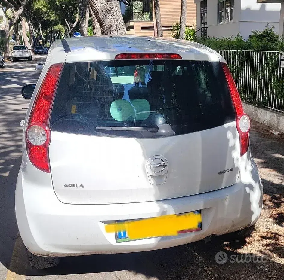 Usata Opel Agila 68 CV (50 kW) 2013 Bianco Utilitaria