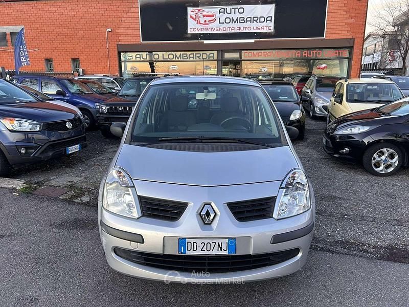 Usata Renault Modus 75 CV (55 kW) 2006 Grigio Monovolume