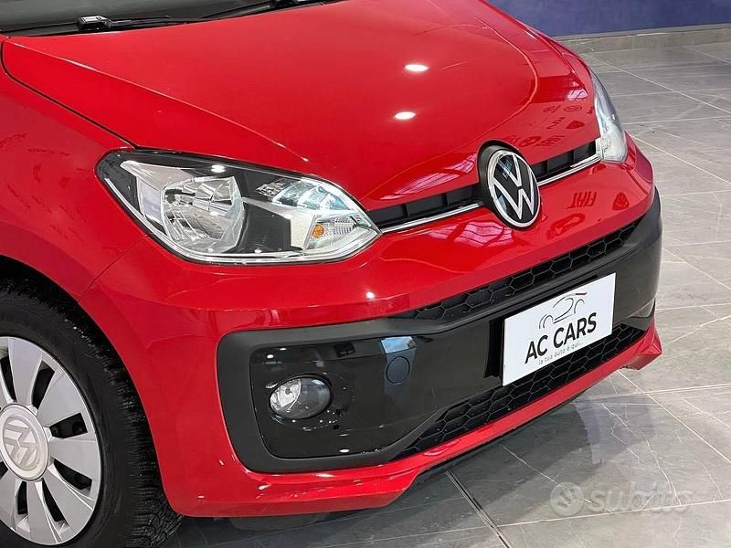 Usata VW up! Move 68 CV (50 kW) 2017 Rosso Utilitaria