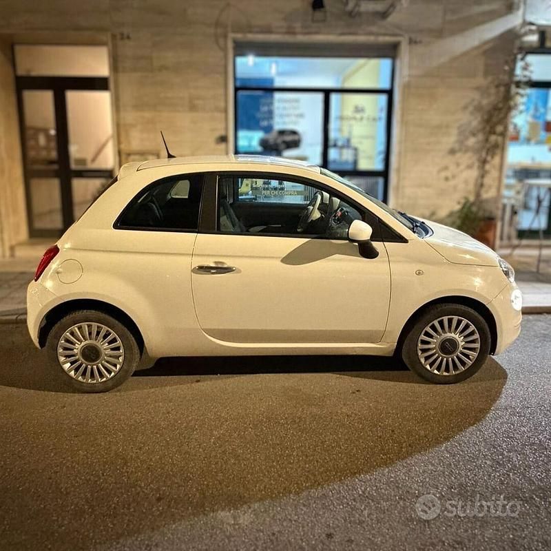 Usata Fiat 500 Lounge 69 CV (50 kW) 2017 Bianco Utilitaria
