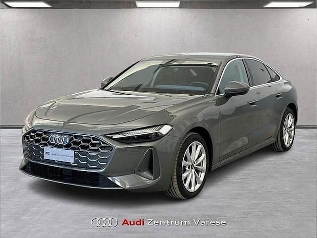 Usata Audi A5 Advanced Plus 204 CV (150 kW) 2025 Grigio chronos Berlina