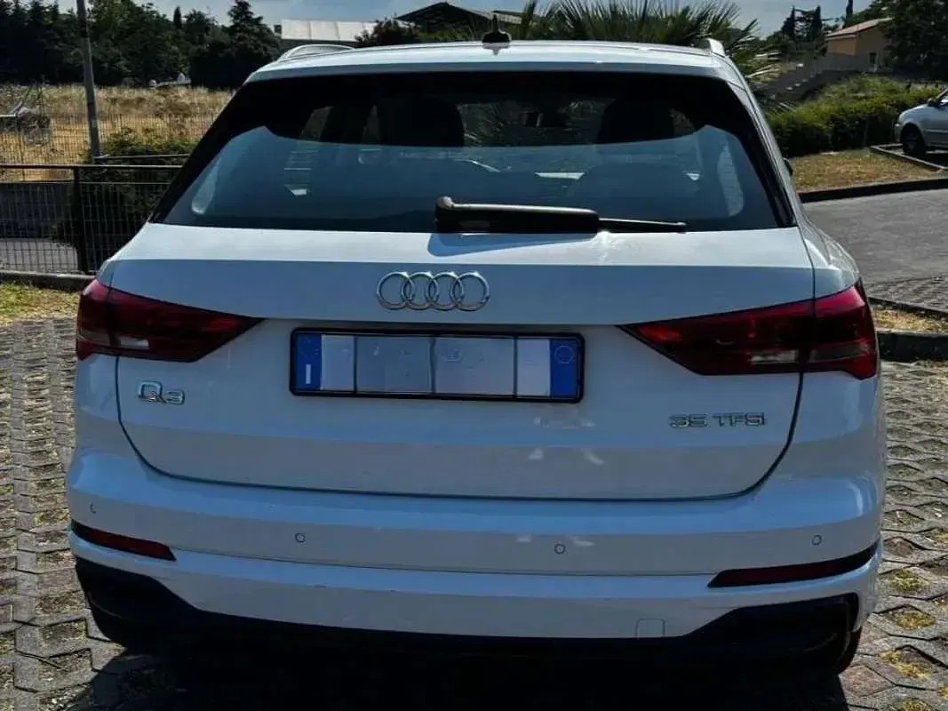 Usata Audi Q3 S-Line 190 CV (139 kW) 2019 Bianco SUV