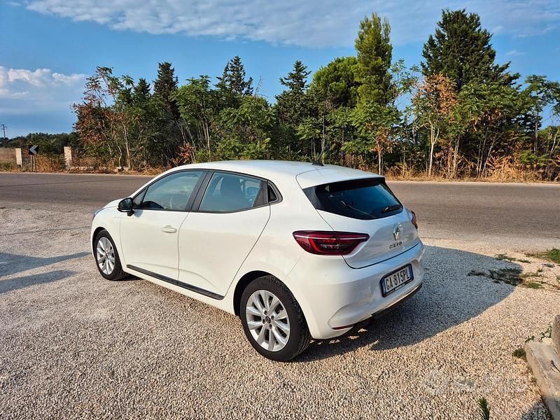 Usata Renault Clio V Intens 100 CV (73 kW) 2020 Bianco Berlina
