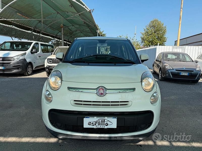 Bianco Usata 2016 Fiat 500L Pop Star Monovolume | 8490 € (Buon prezzo) - Immagine 1/4
