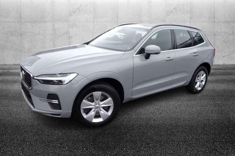 Giallo Usata 2023 Volvo XC60 Core SUV | 40.950 € (Buon prezzo) - Immagine 1/4