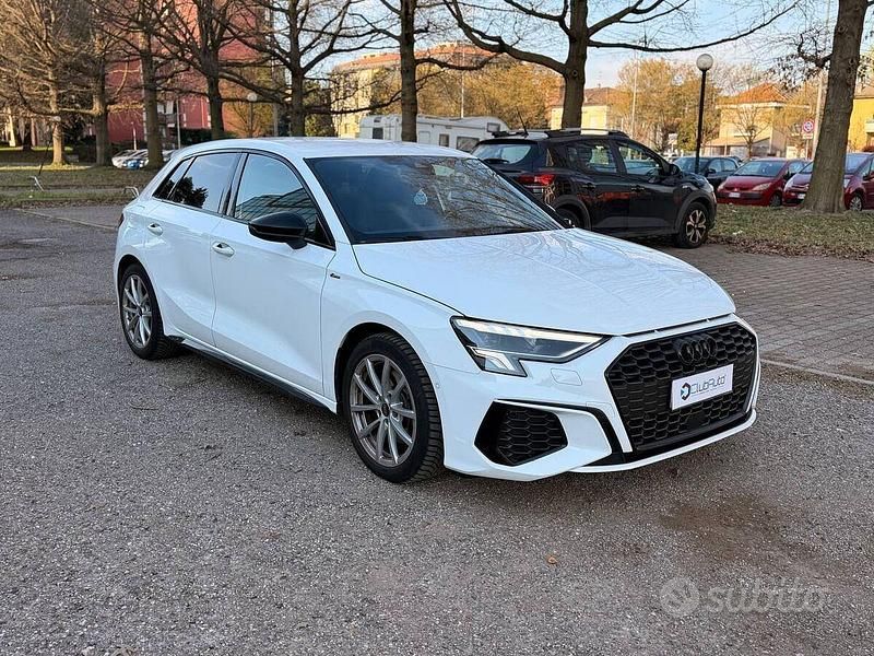 Usata Audi A3 S-Line 150 CV (110 kW) 2023 Bianco Berlina