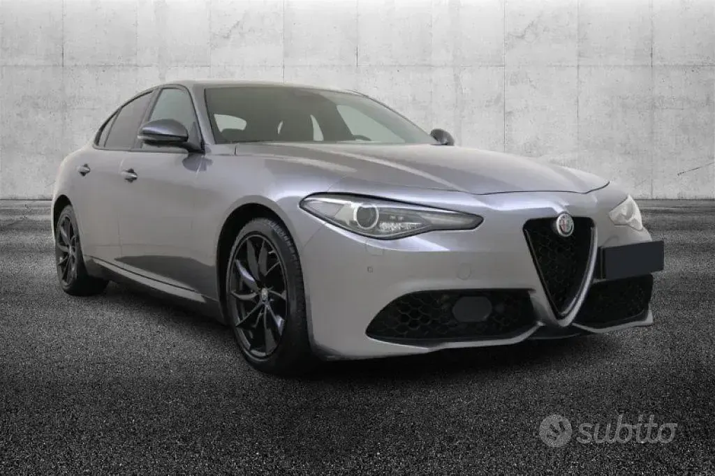 Usata Alfa Romeo Giulia Super 200 CV (147 kW) 2020 Grigio Berlina