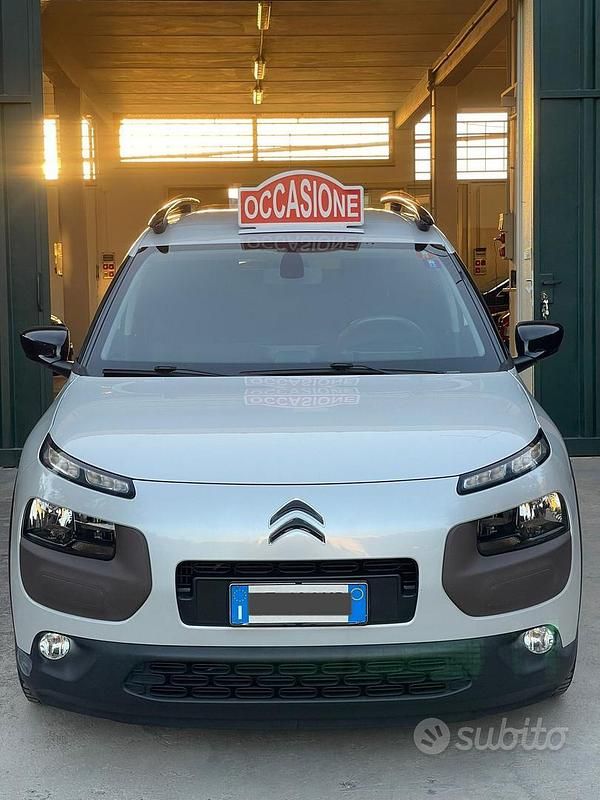 Bianco Usata 2015 Citroën C4 Cactus Shine Due volumi | 7500 € (Buon prezzo) - Immagine 1/4