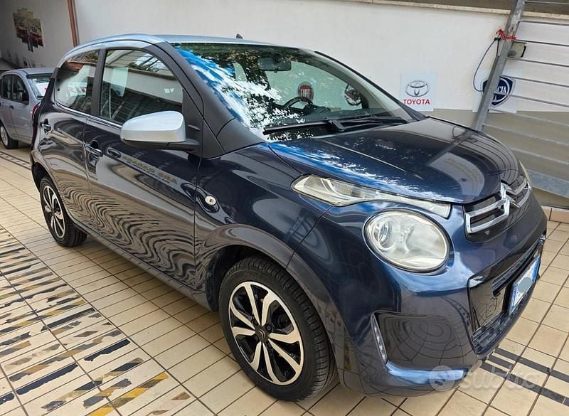 Blu Usata 2016 Citroën C1 Feel Due volumi | 6700 € (Buon prezzo) - Immagine 1/4