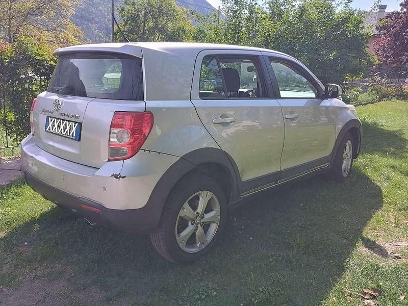 Usata Toyota Urban Cruiser Sol 90 CV (66 kW) 2010 Utilitaria