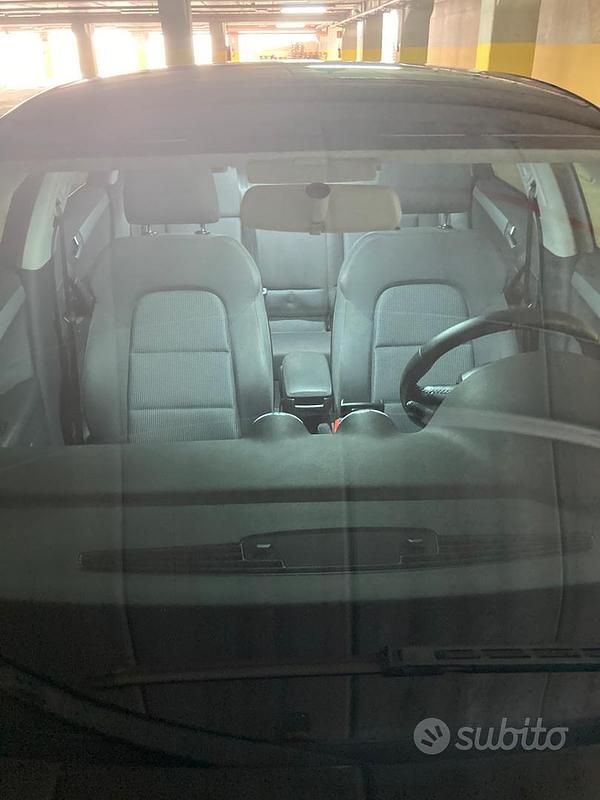 Usata Audi A3 105 CV (77 kW) 2010 Nero Utilitaria