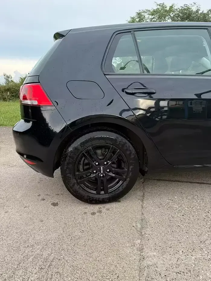 Usata VW Golf VII 85 CV (62 kW) 2014 Nero Utilitaria