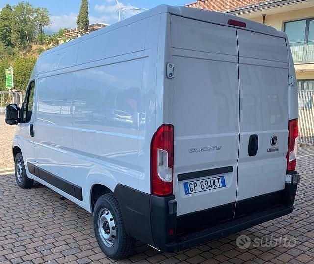 Usado Fiat Ducato Easy 140 CV (102 kW) 2023 Blanco Van
