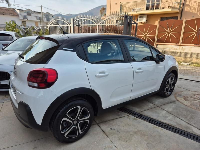 Usata Citroën C3 101 CV (74 kW) 2024 Bianco Berlina