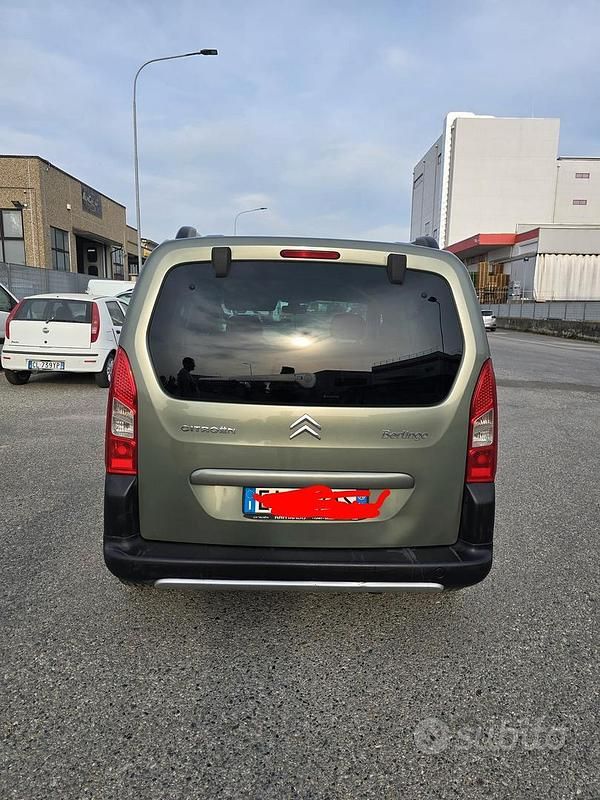 Usata Citroën Berlingo 90 CV (66 kW) 2010 Verde Monovolume