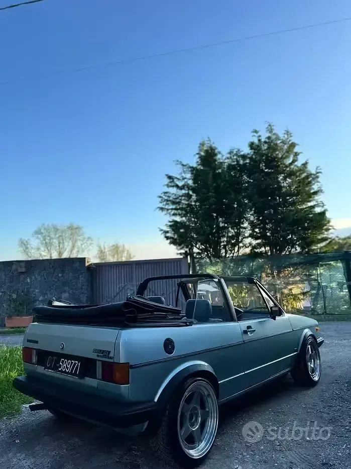 Usata VW Golf Cabriolet 50 CV (36 kW) 1982 Grigio Cabrio
