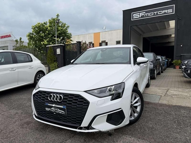 Usata Audi A3 Advanced 150 CV (110 kW) 2021 Bianco Berlina