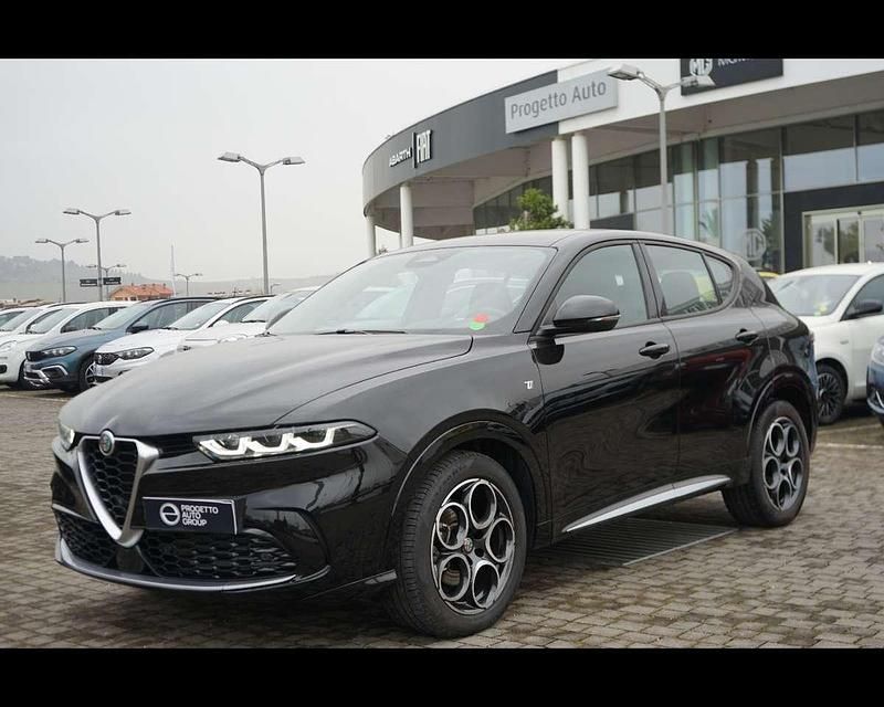 Usata Alfa Romeo Tonale Ti 131 CV (96 kW) 2024 Nero carbonio met. SUV