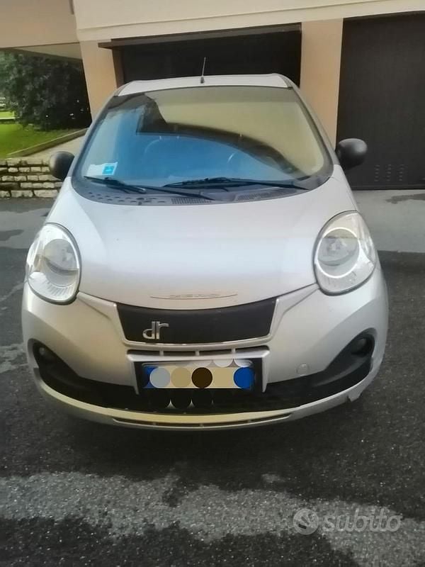 Grigio Usata 2015 DR Zero Due volumi | 3200 € - Immagine 1/4