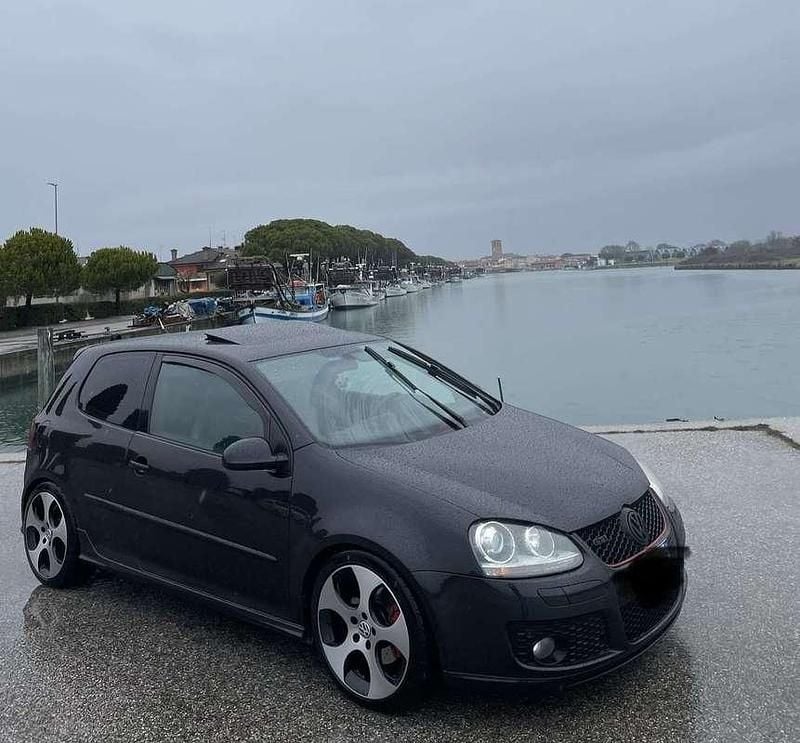 Usata VW Golf V GTI 200 CV (147 kW) 2007 Berlina