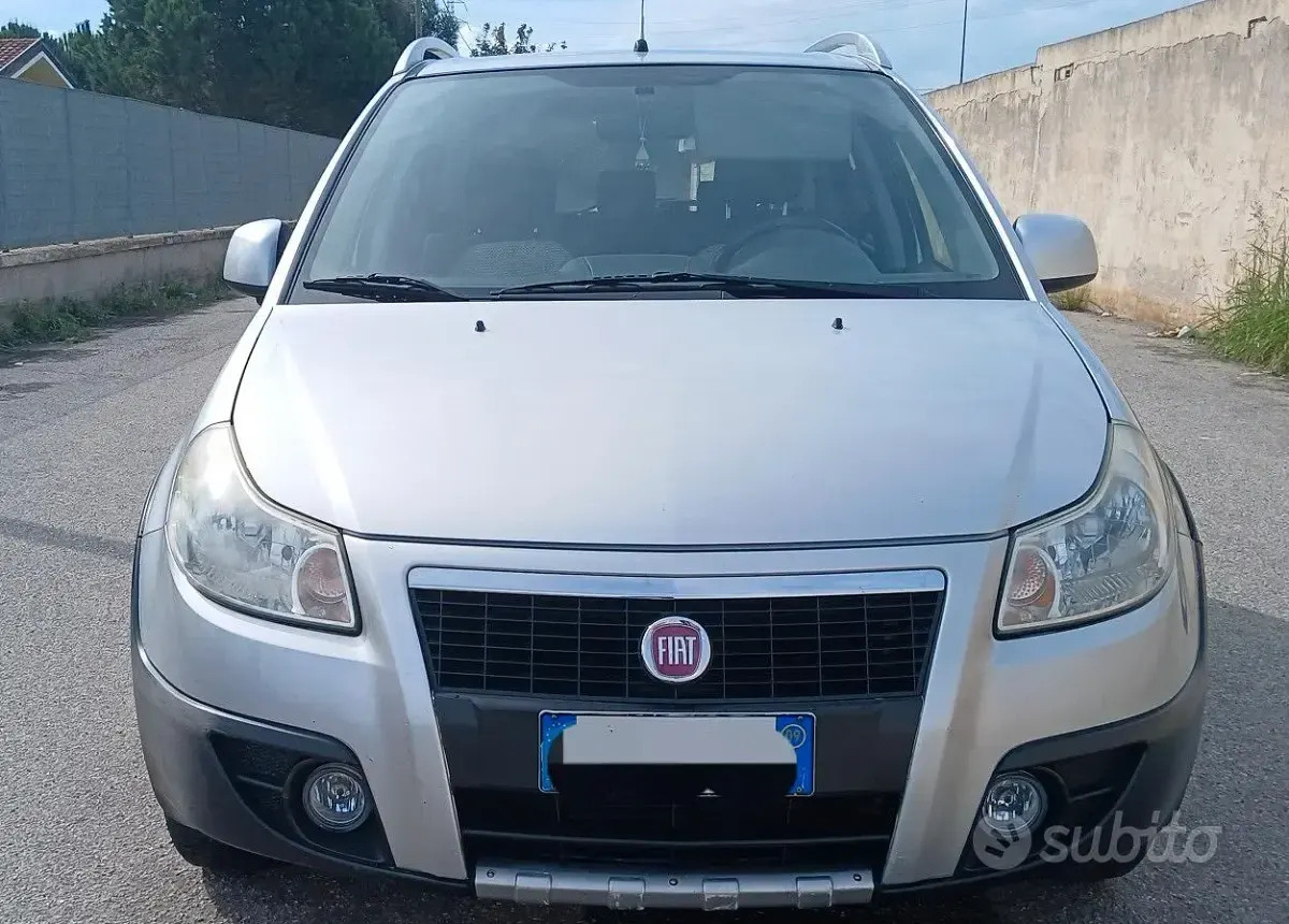 Usata Fiat Sedici 120 CV (88 kW) 2009 SUV