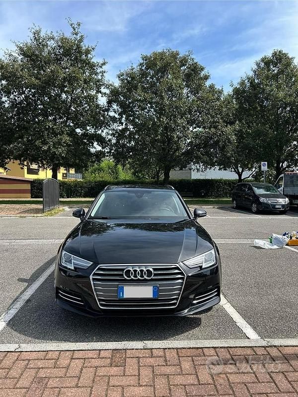 Usata Audi A4 Business 150 CV (110 kW) 2016 Station wagon
