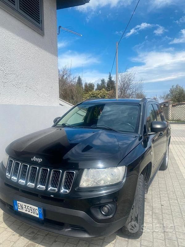 Usata Jeep Compass 163 CV (119 kW) 2012 Nero SUV